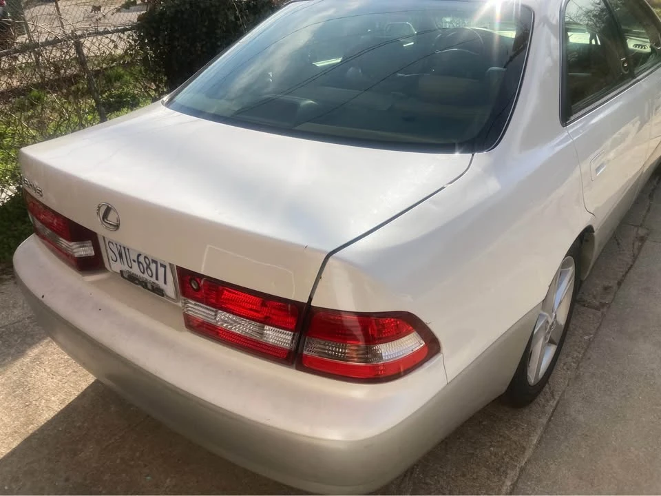 2000 Lexus ES 3rd Gen - Image 8 of 8