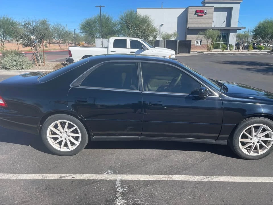 2000 Lexus ES 3rd Gen - Image 2 of 12