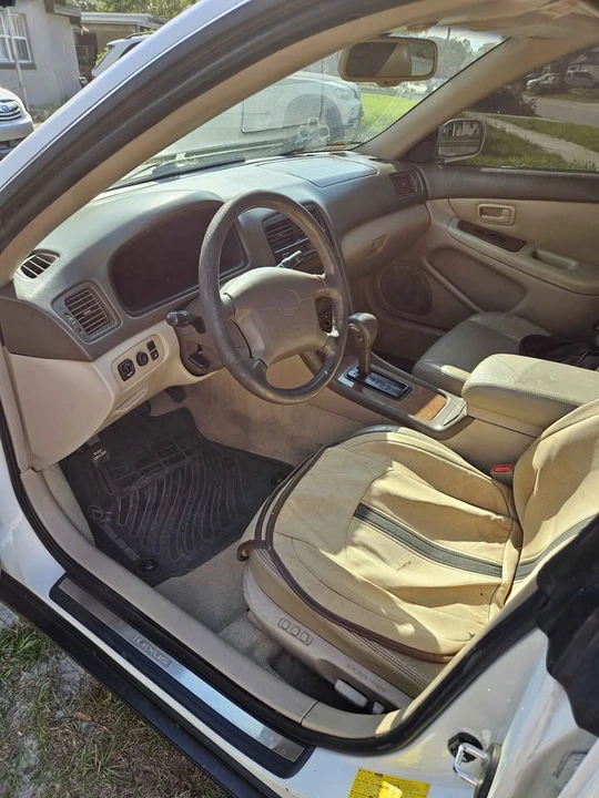 2000 Lexus ES 3rd Gen - Image 2 of 3
