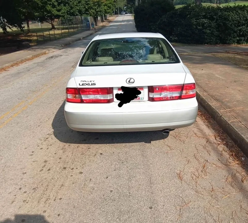 2000 Lexus ES 3rd Gen - Image 4 of 10