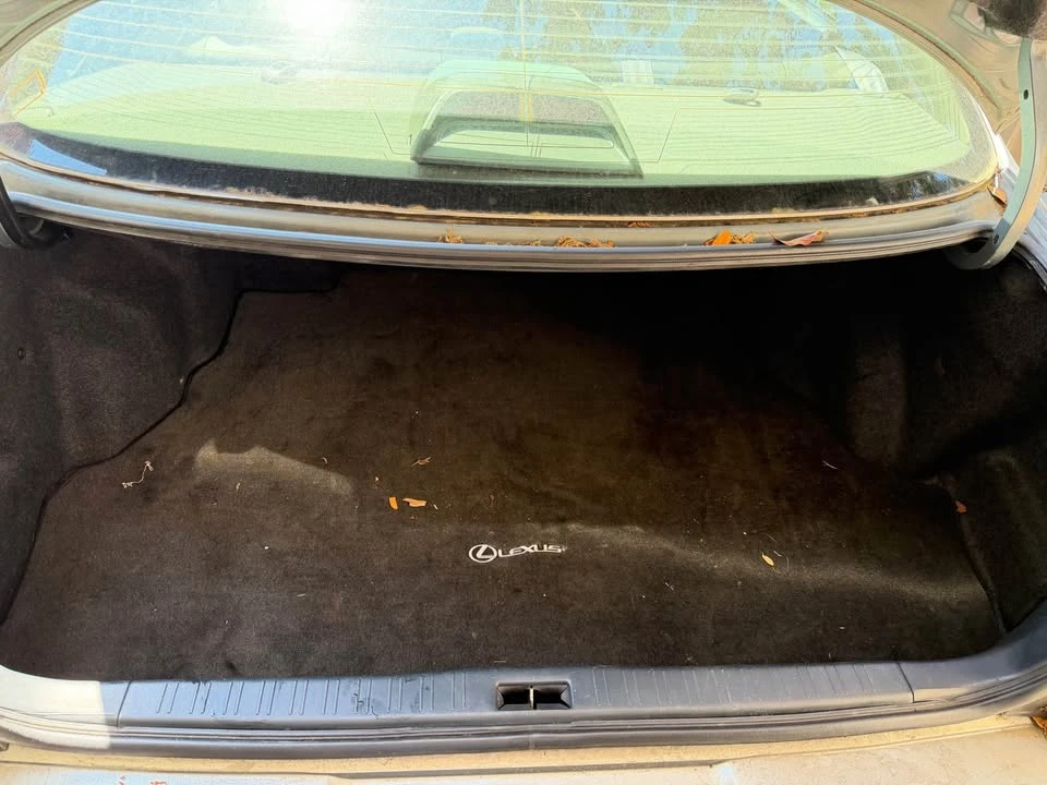 2000 Lexus ES 3rd Gen - Image 11 of 17