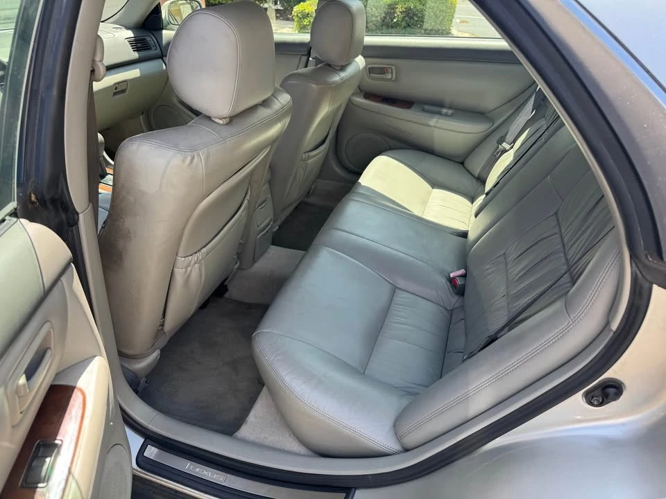 2000 Lexus ES 3rd Gen - Image 6 of 11