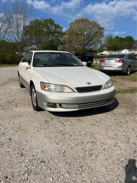2000 Lexus ES 3rd Gen - Image 4 of 9