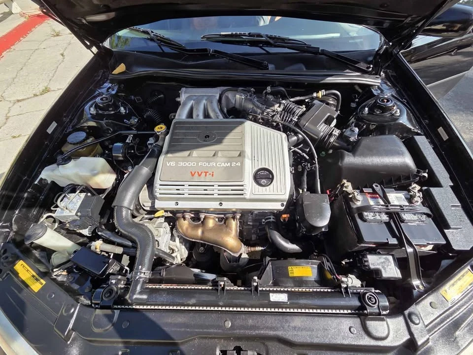 2000 Lexus ES 3rd Gen - Image 5 of 5