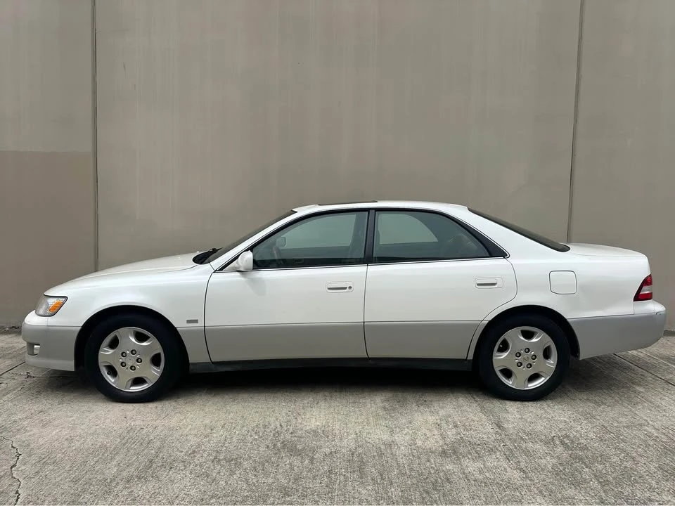 2000 Lexus ES 3rd Gen - Image 4 of 20