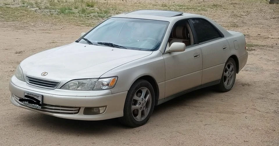 2000 Lexus ES 3rd Gen - Image 6 of 7