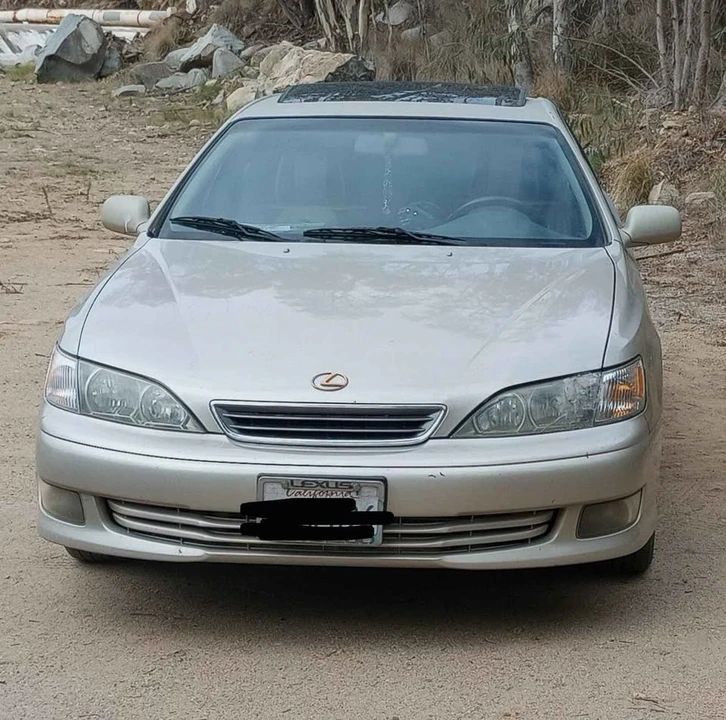 2000 Lexus ES 3rd Gen - Image 4 of 7