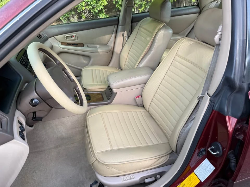 2000 Lexus ES 3rd Gen - Image 10 of 20