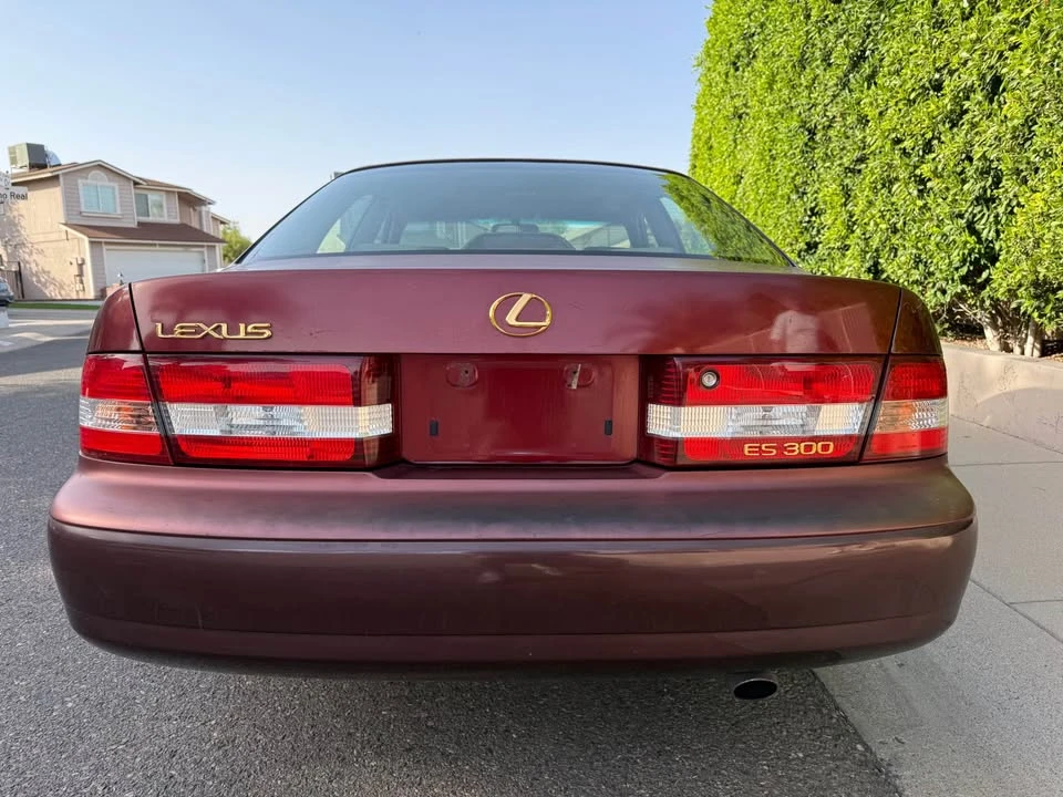 2000 Lexus ES 3rd Gen - Image 4 of 20