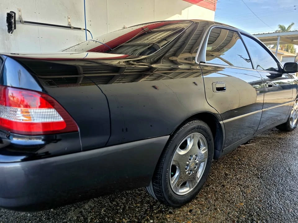 2000 Lexus ES 3rd Gen - Image 8 of 12