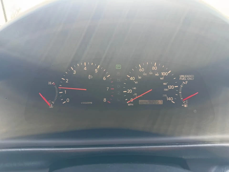 2000 Lexus ES 3rd Gen - Image 16 of 19