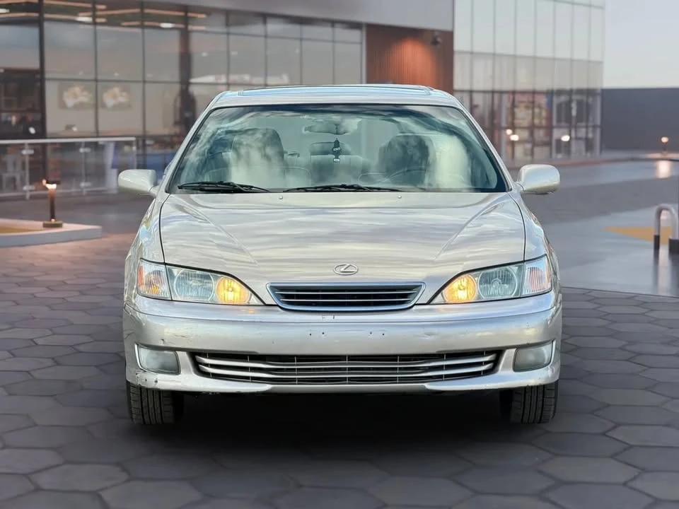 2000 Lexus ES 3rd Gen - Image 4 of 20