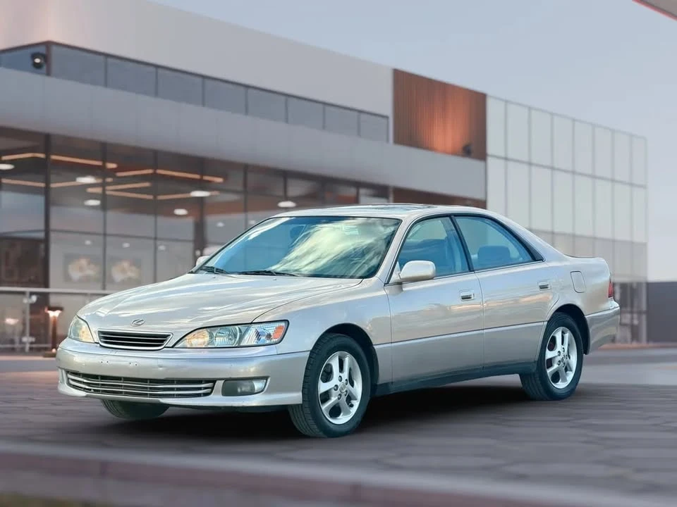 2000 Lexus ES 3rd Gen - Image 5 of 20