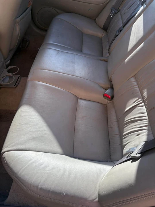 2000 Lexus ES 3rd Gen - Image 8 of 12