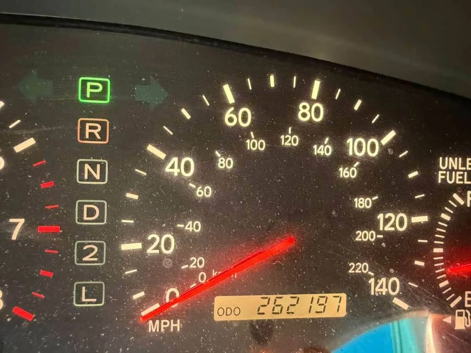 2000 Lexus ES 3rd Gen - Image 7 of 8