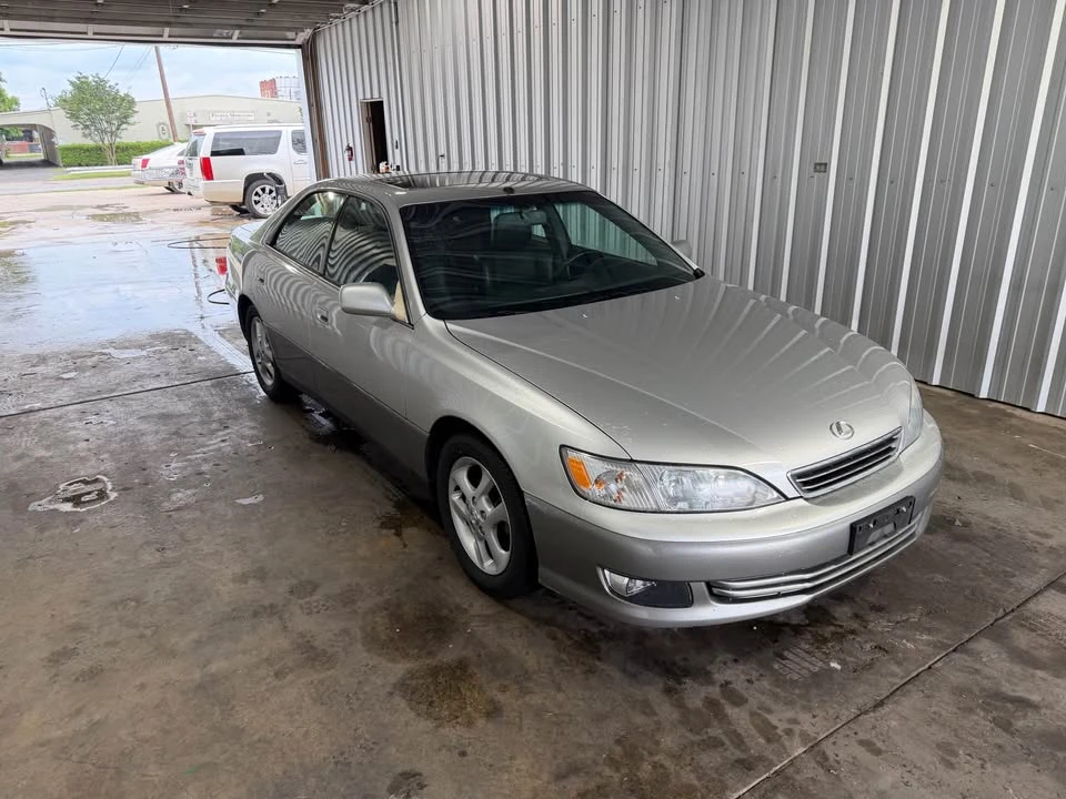 2000 Lexus ES 3rd Gen - Image 3 of 20
