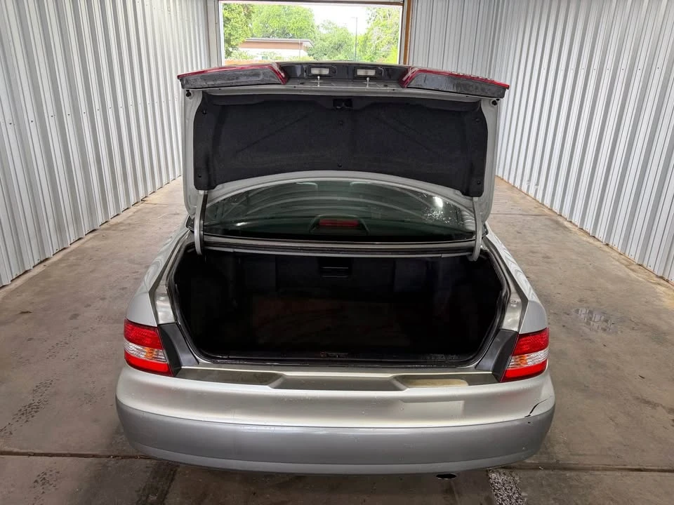 2000 Lexus ES 3rd Gen - Image 20 of 20