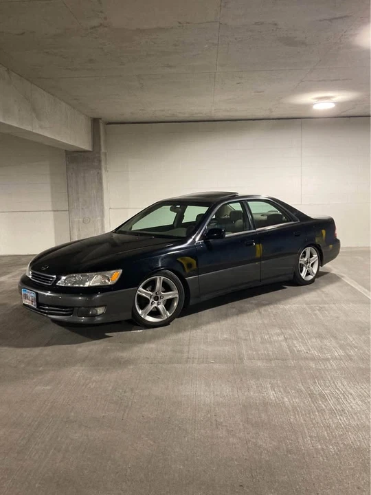 2000 Lexus ES 3rd Gen - Image 5 of 16