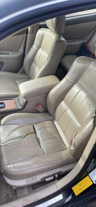 2000 Lexus ES 3rd Gen - Image 11 of 16