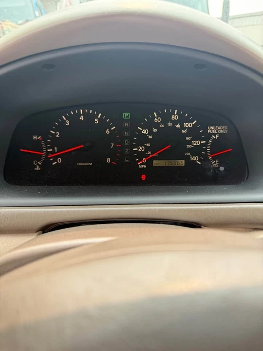 2000 Lexus ES 3rd Gen - Image 4 of 7