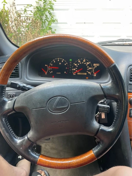 2000 Lexus ES 3rd Gen - Image 2 of 5