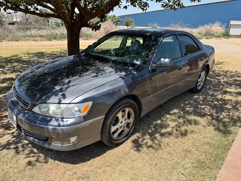 2000 Lexus ES 300 Sedan 4D