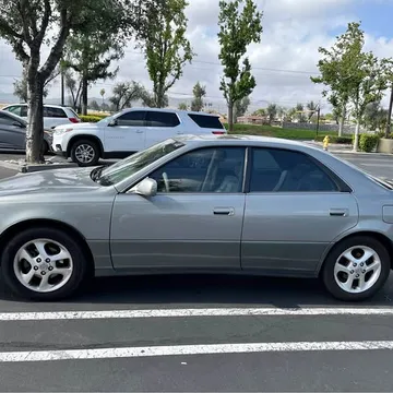 2000 Lexus ES 300 Sedan 4D