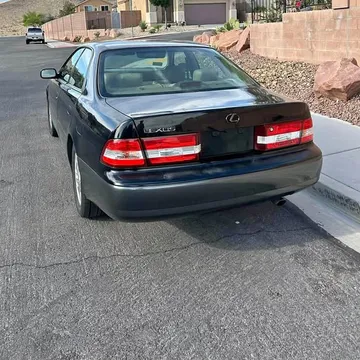 2000 Lexus ES 300 Sedan