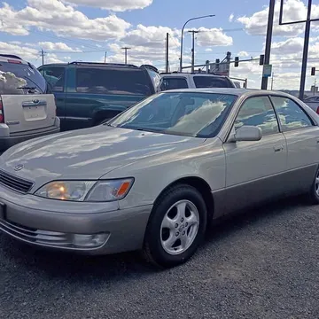 2000 Lexus ES 300 Sedan