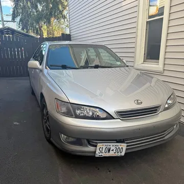 2000 Lexus ES 300 Sedan 4D