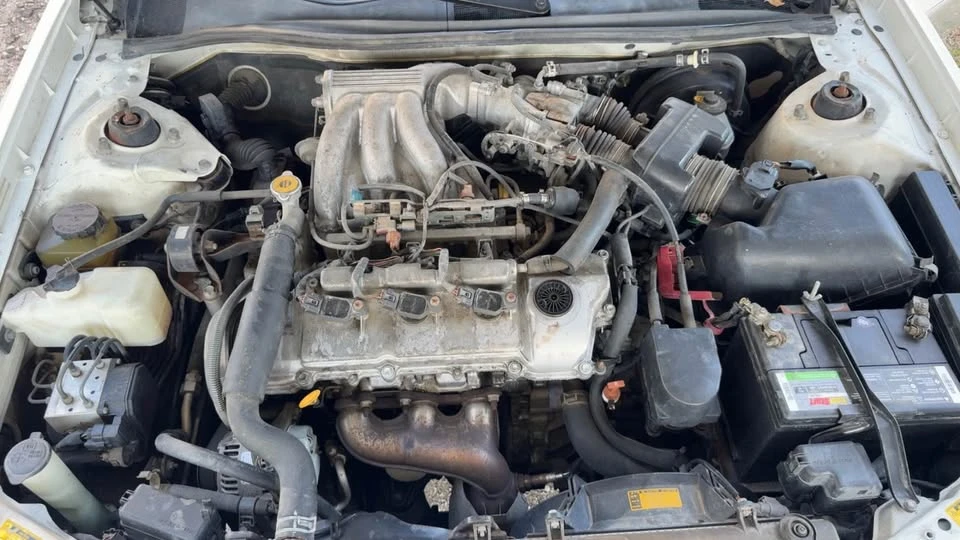 2000 Lexus ES 3rd Gen - Image 15 of 15