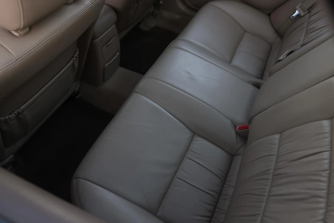 2000 Lexus ES 3rd Gen - Image 10 of 21