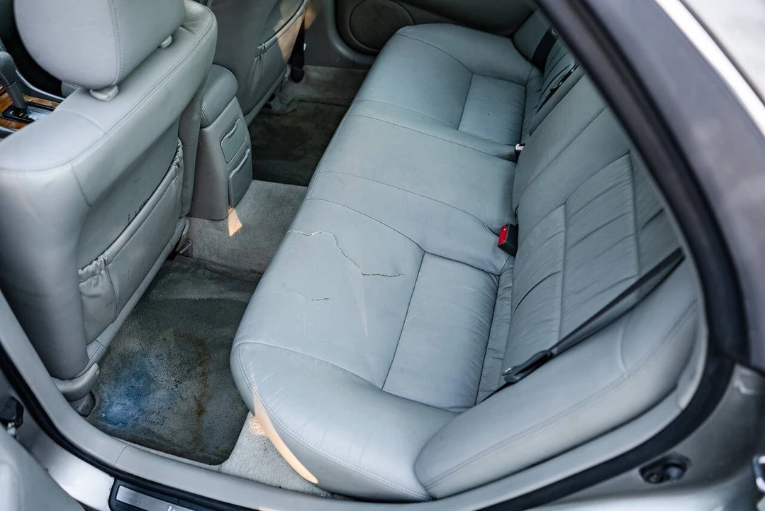 2000 Lexus ES 3rd Gen - Image 20 of 21