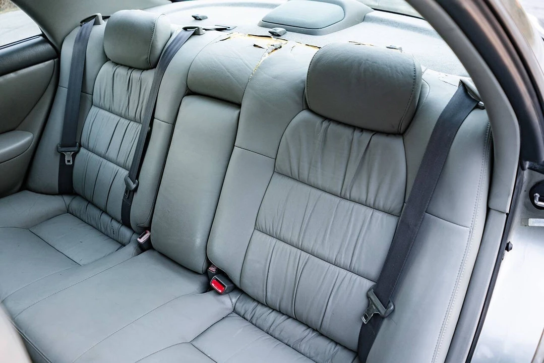 2000 Lexus ES 3rd Gen - Image 21 of 21