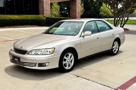 2000 Lexus ES300