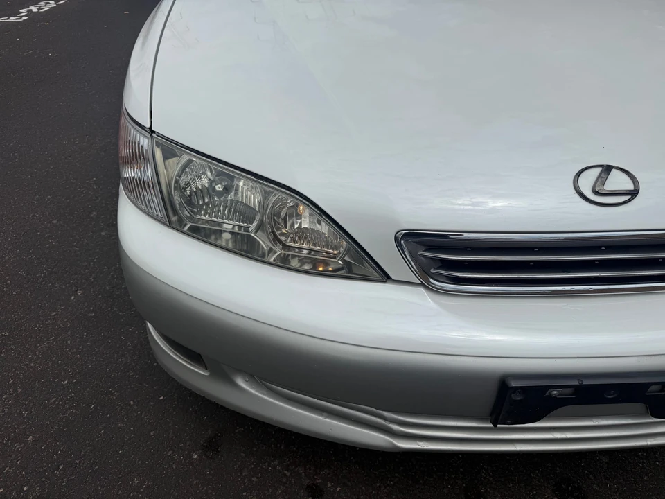 2000 Lexus ES 3rd Gen - Image 25 of 31