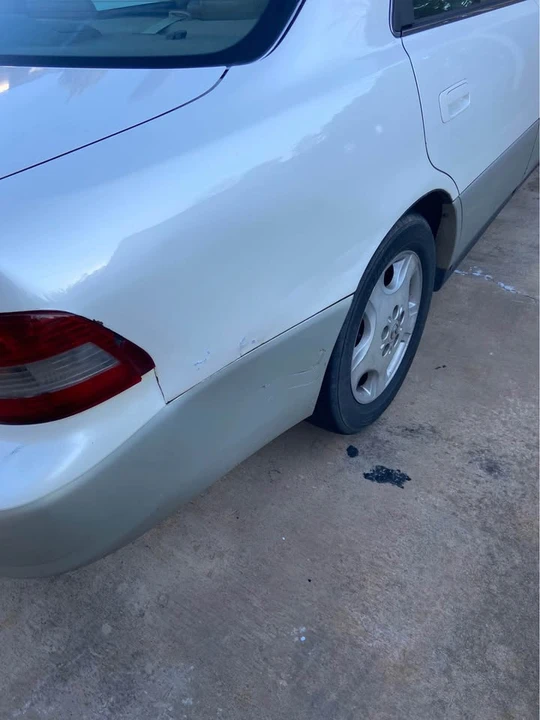 2000 Lexus ES 3rd Gen - Image 7 of 8