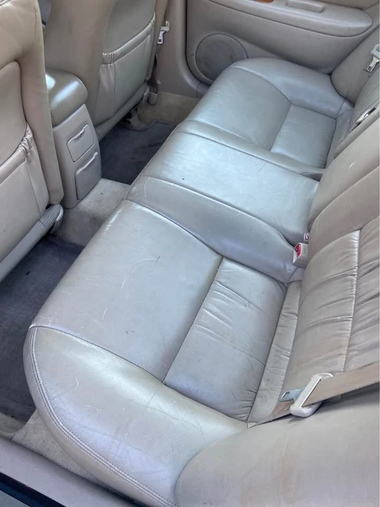 2000 Lexus ES 3rd Gen - Image 5 of 8