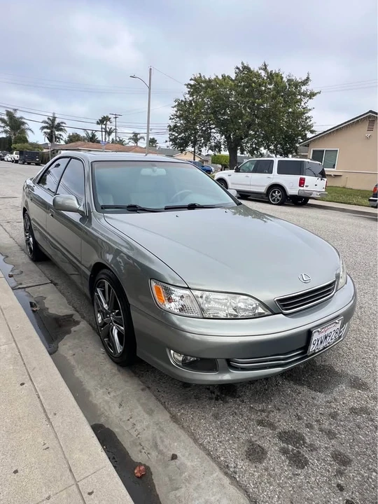 2000 Lexus ES 3rd Gen - Image 4 of 18