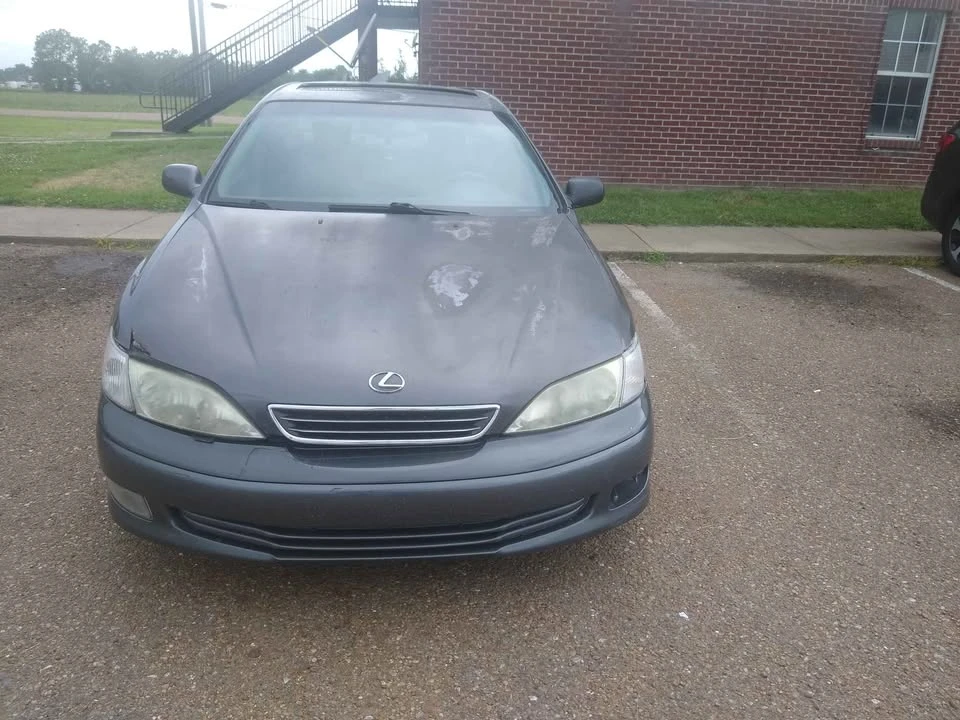 2000 Lexus ES 3rd Gen - Image 2 of 3