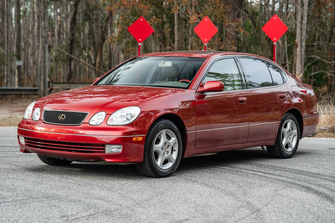 2000 Lexus GS 2nd Gen - Image 8 of 31
