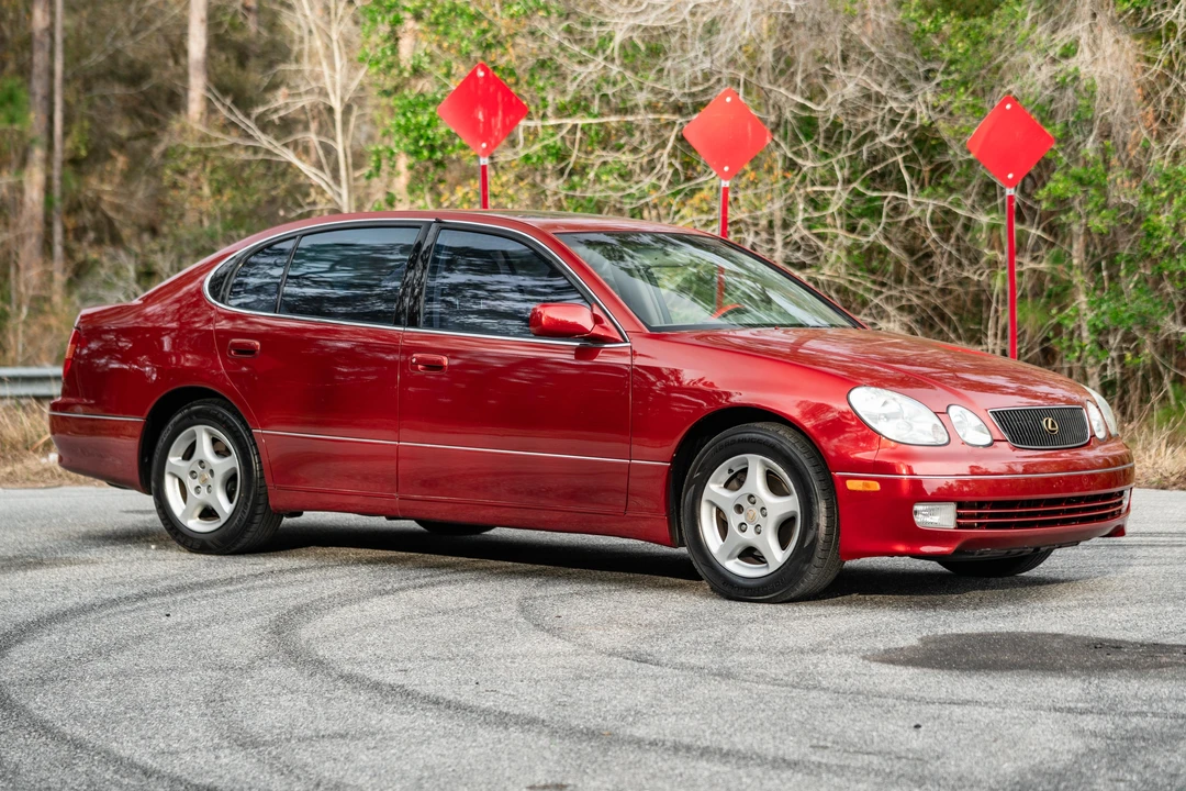 2000 Lexus GS 2nd Gen - Image 28 of 31