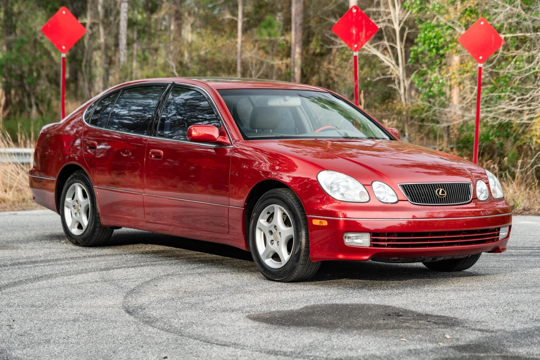2000 Lexus GS 2nd Gen - Image 30 of 31