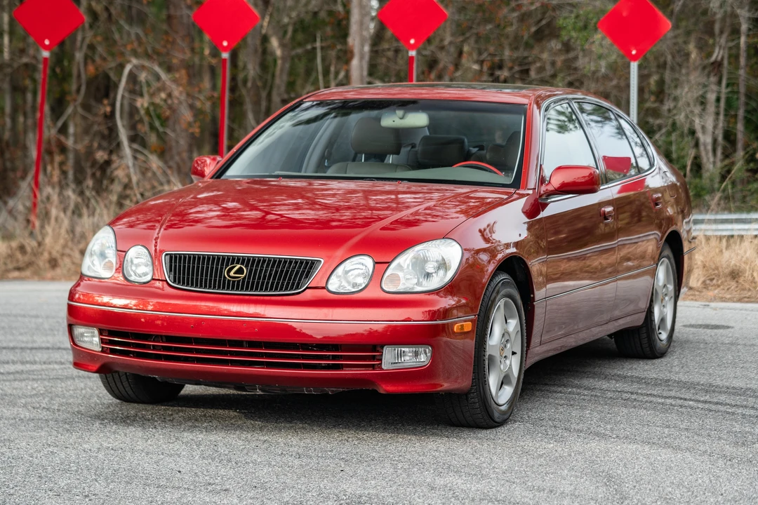 2000 Lexus GS 2nd Gen - Image 6 of 31