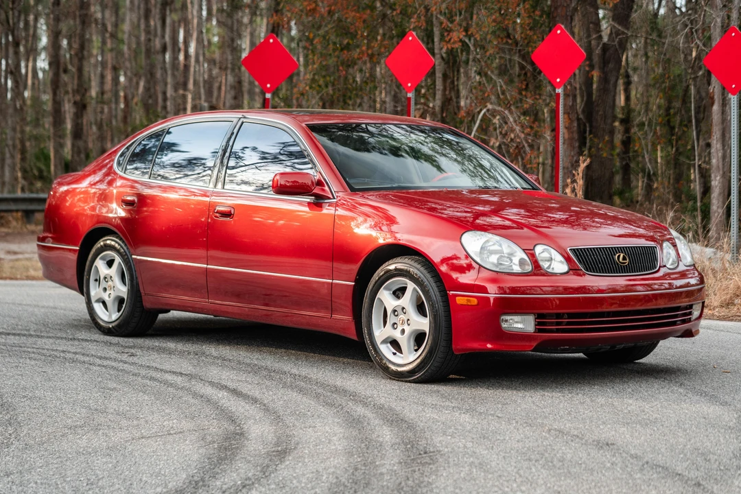 2000 Lexus GS 2nd Gen - Image 29 of 31