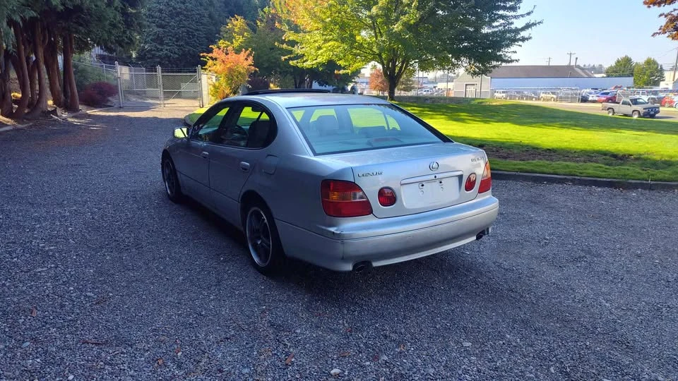 2000 Lexus GS 2nd Gen - Image 3 of 19