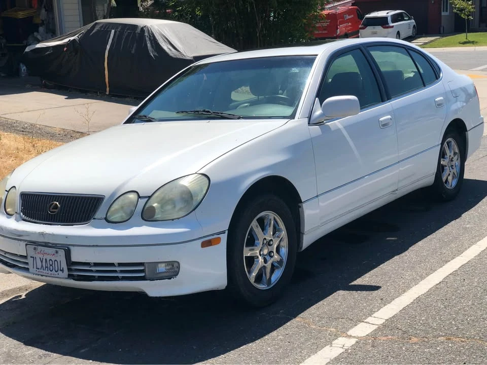 2000 Lexus GS 2nd Gen - Image 3 of 10