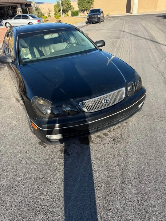 2000 Lexus GS 2nd Gen - Image 4 of 10