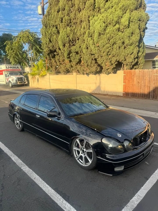 2000 Lexus GS 2nd Gen - Image 8 of 8