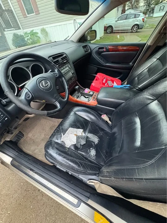 2000 Lexus GS 2nd Gen - Image 6 of 6